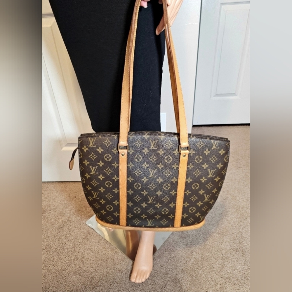 Authentic LOUIS VUITTON Monogram Babylone Tote - Picture 13 of 14